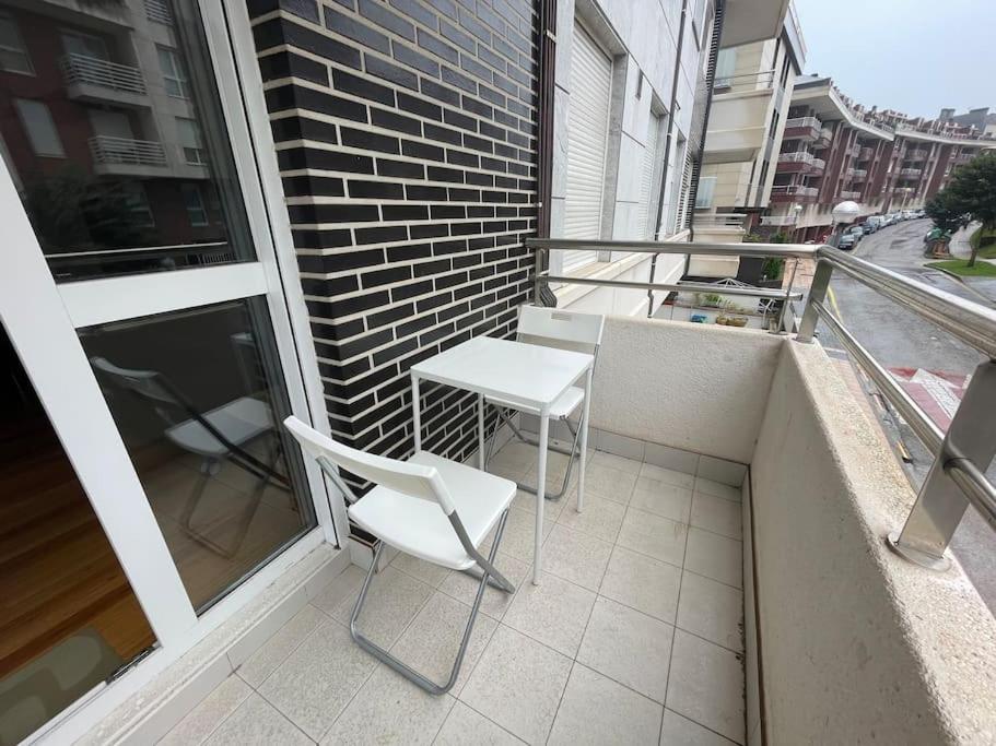 Apartamento Centro Con Garaje Castro Urdiales Eksteriør billede
